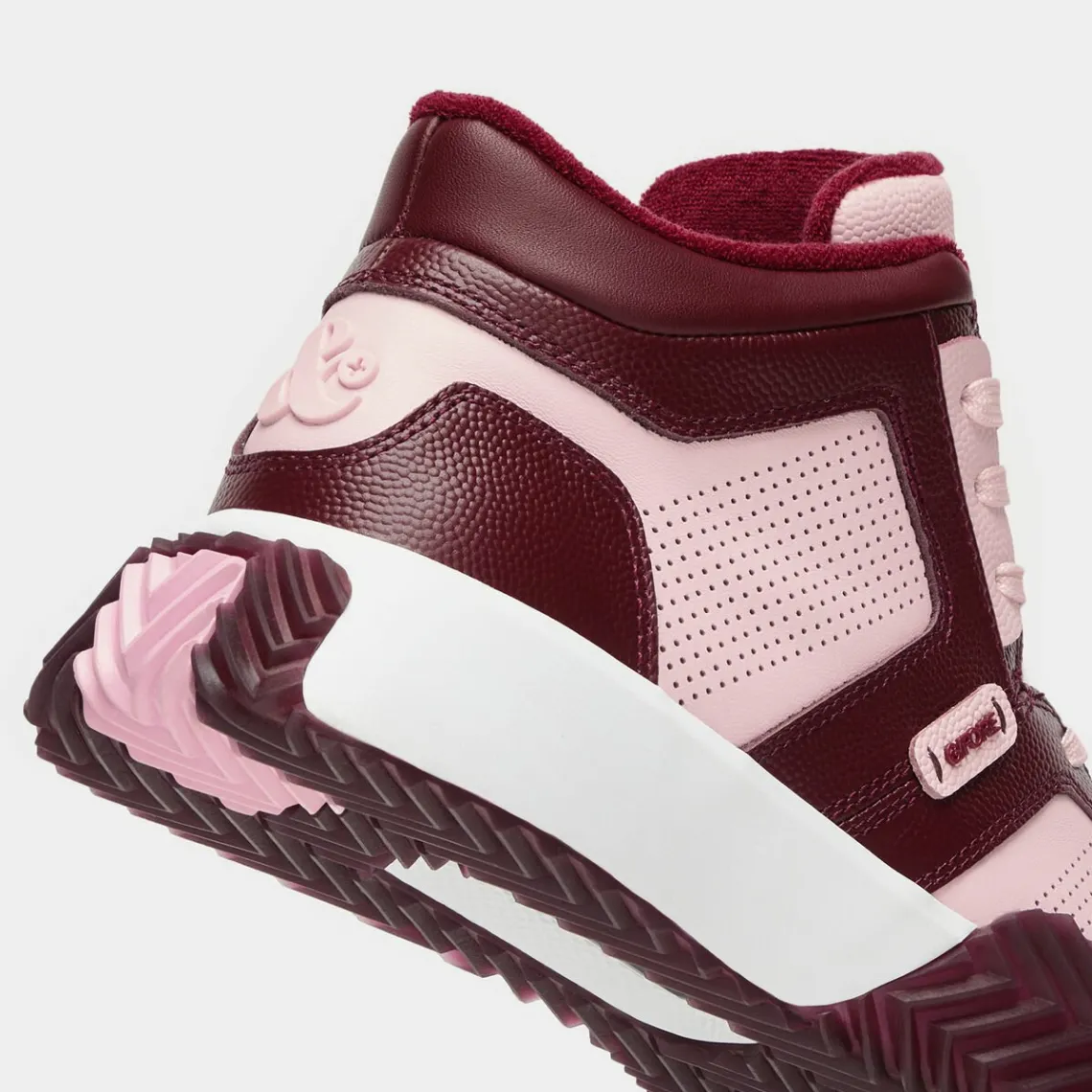 G.112 Golf-G/FORE Women's G.112 Leather Mid-Top Street Shoe